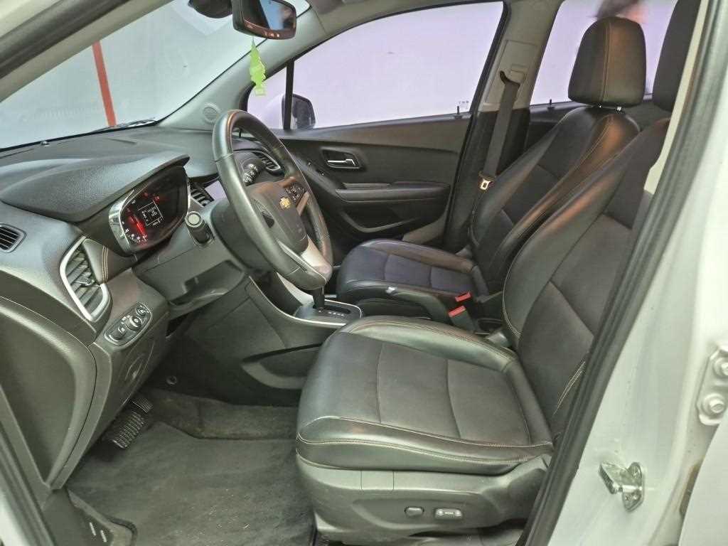 Chevrolet Trax - Vista 11