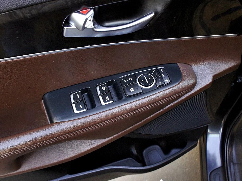 KIA Sorento 2016 Gris - Importación desde Corea - HF Imports Iquique - Foto 13