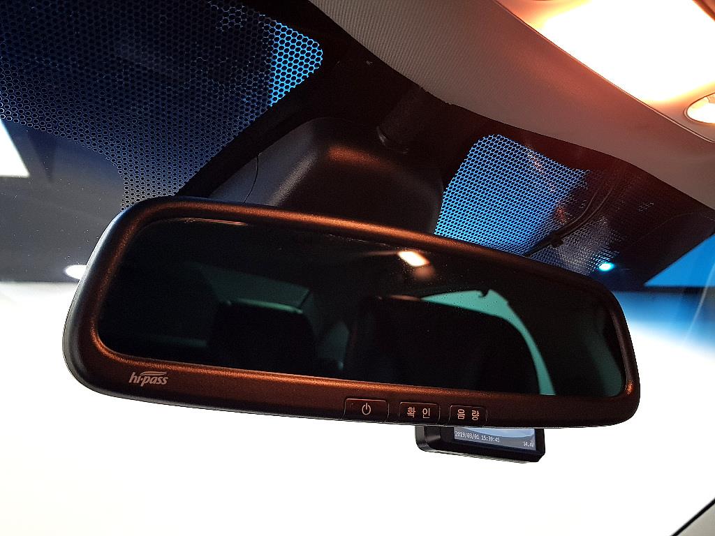 SAMSUNG SM7 - Vista 11