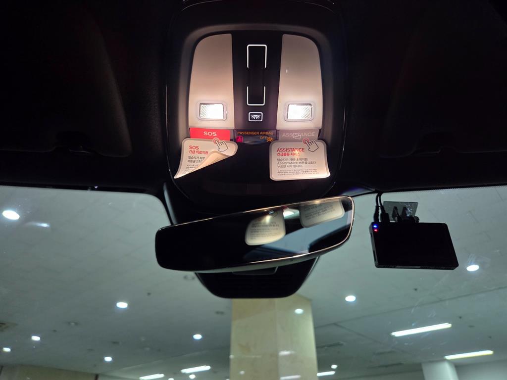 Volvo XC40 2024 Blanco - Importación desde Corea - HF Imports Iquique - Foto 17