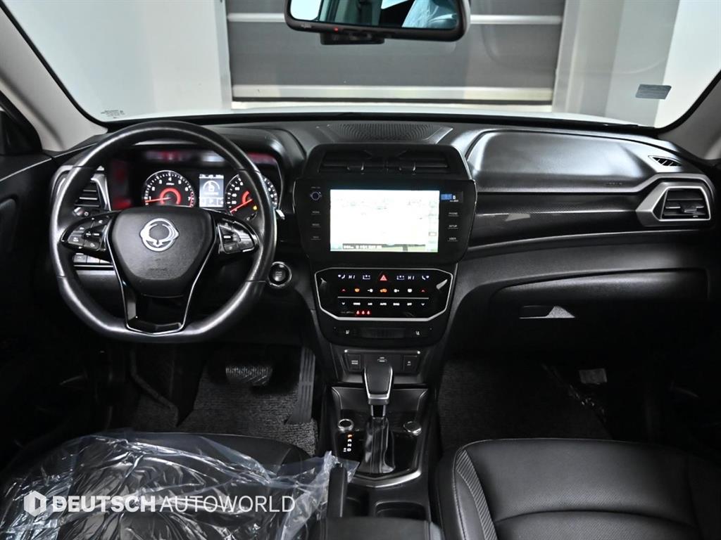 Ssangyong Tivoli - Vista 5