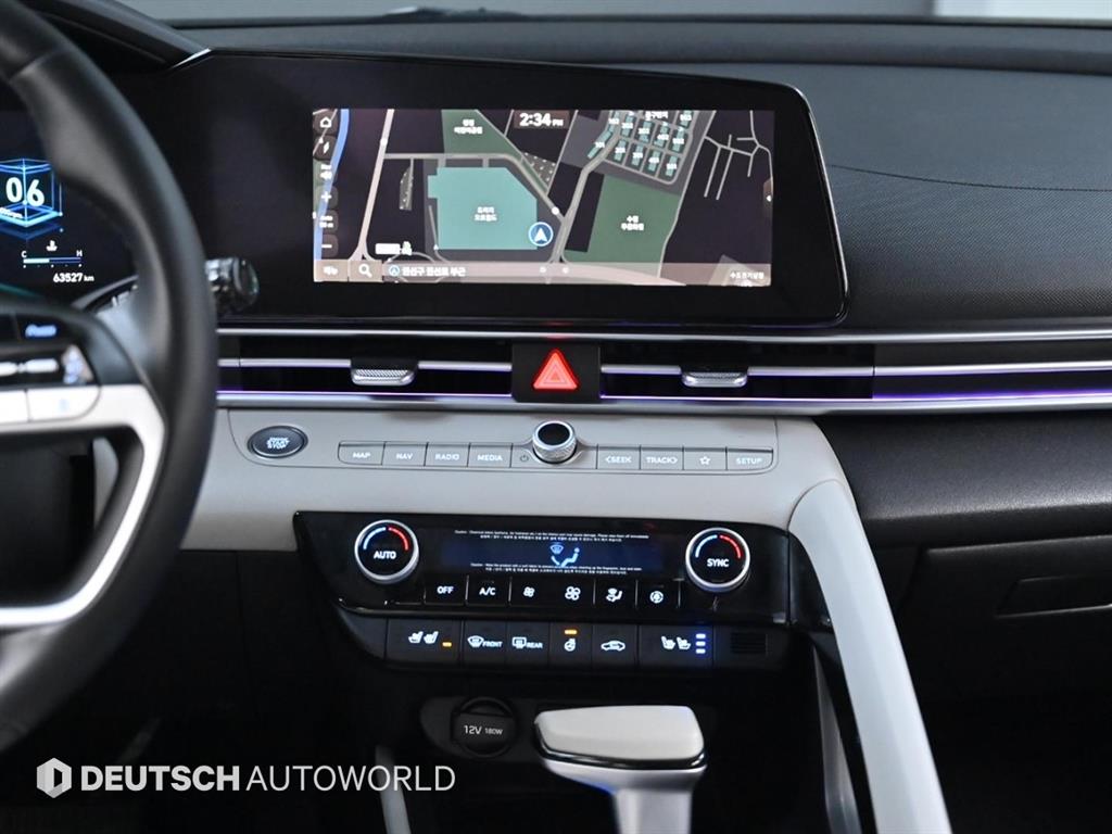 HYUNDAI Avante - Vista 7