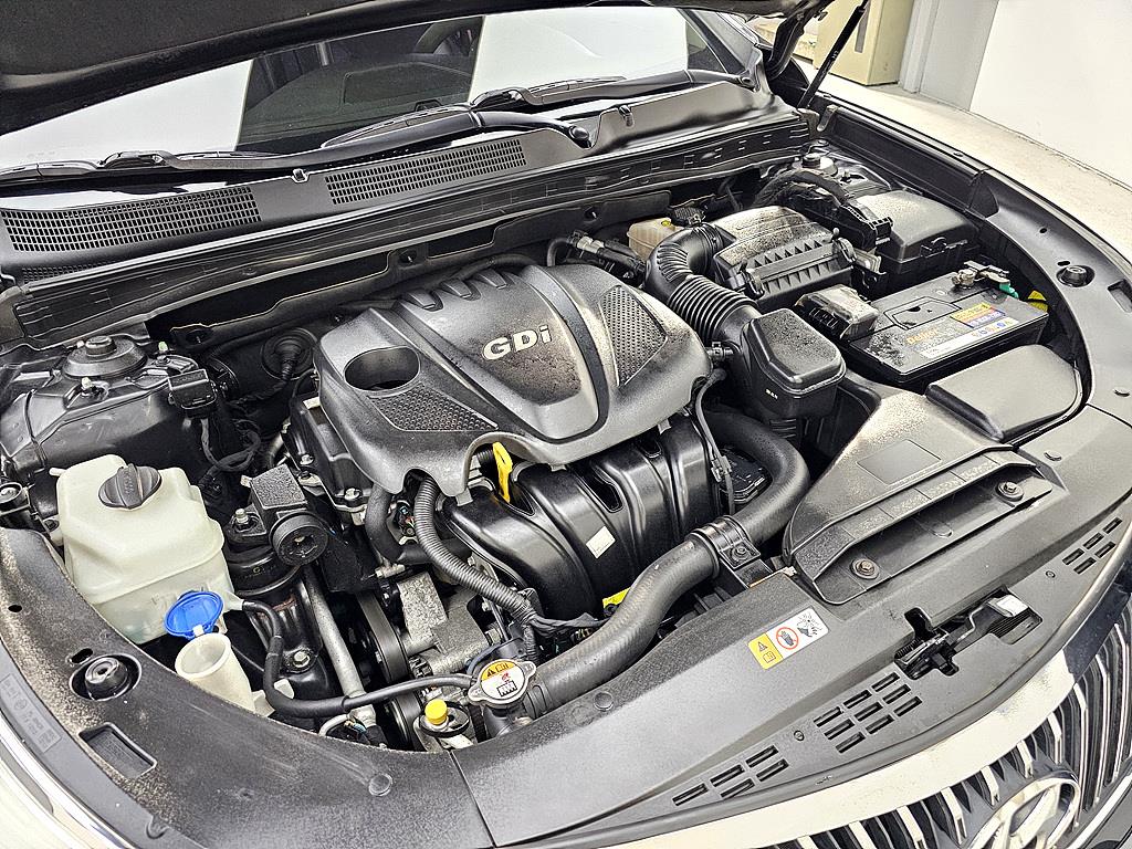 HYUNDAI Grandeur - Vista 6