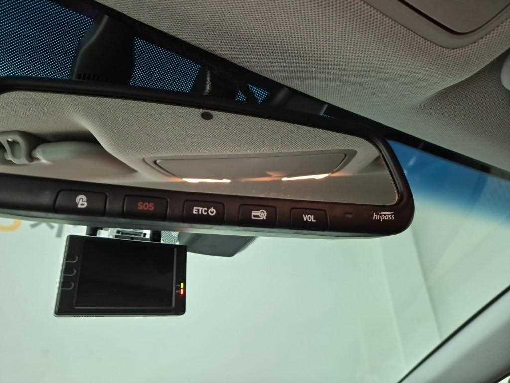 HYUNDAI Avante 2019 Blanco - Importación desde Corea - HF Imports Iquique - Foto 16