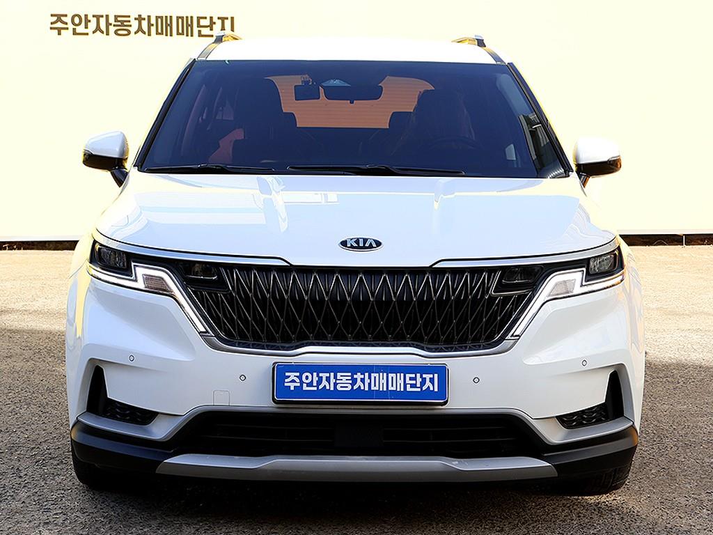 KIA Carnival 2021 Blanco - Importación desde Corea - HF Imports Iquique - Foto 1