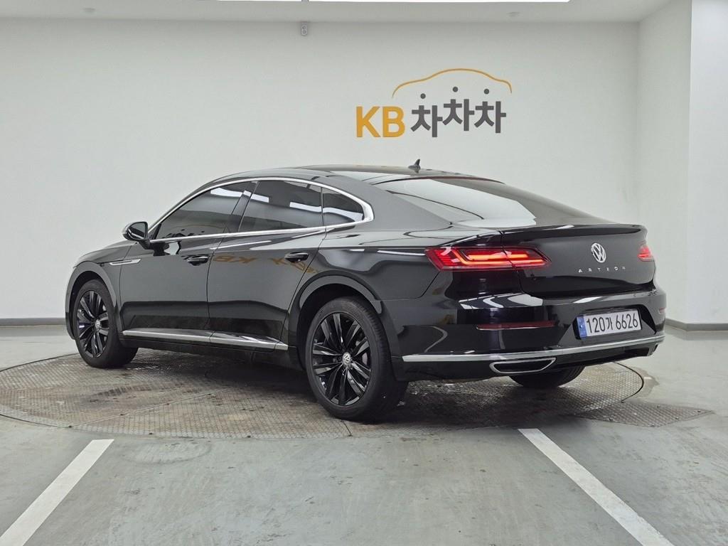 Volkswagen Arteon - Vista 3