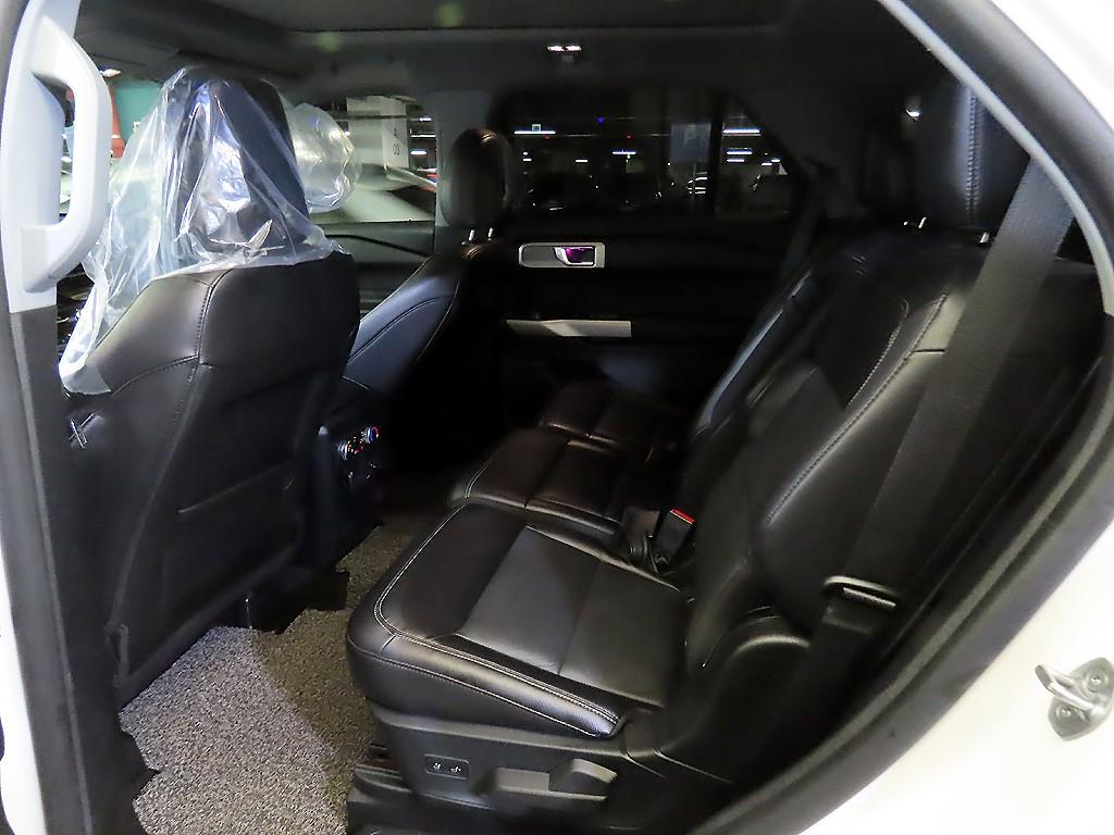 Ford Explorer - Vista 7