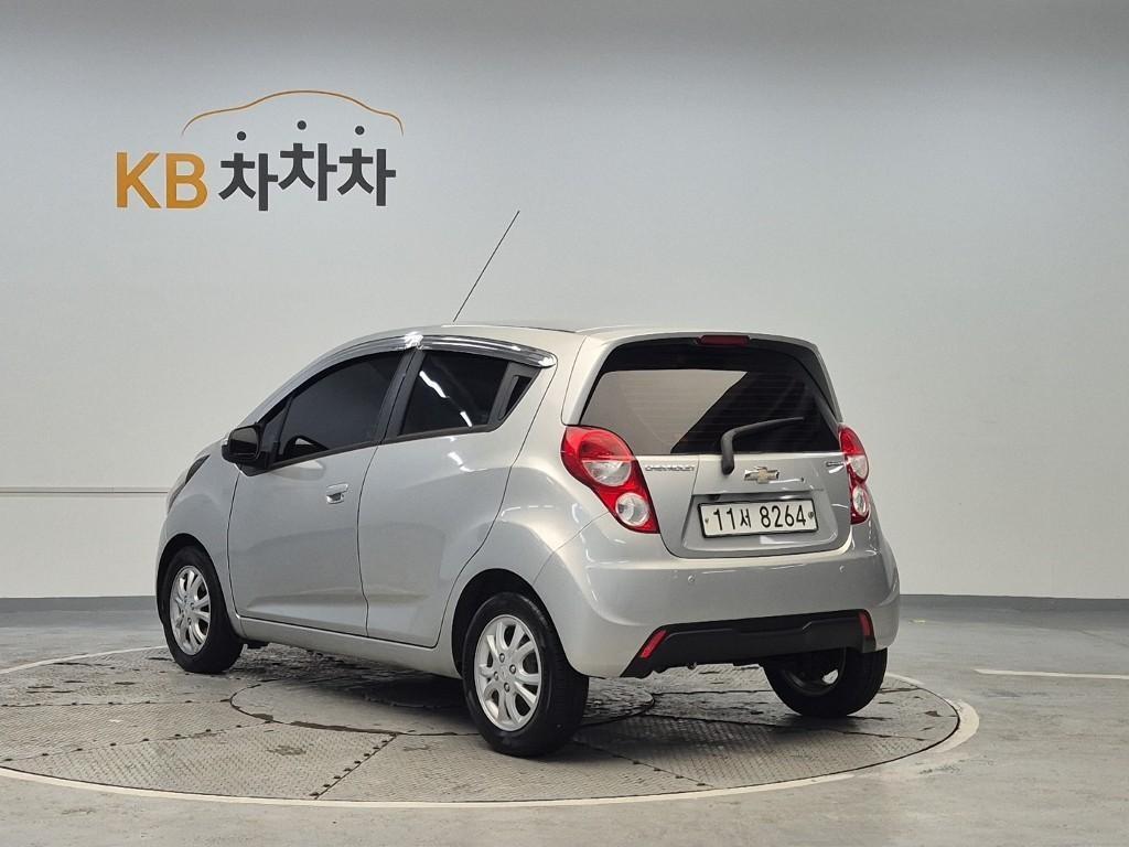 Chevrolet Spark - Vista 2