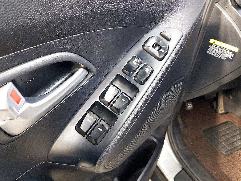 HYUNDAI Tucson - Vista 10