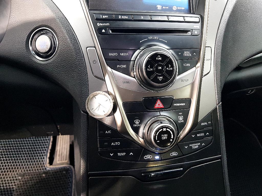 HYUNDAI Grandeur - Vista 12