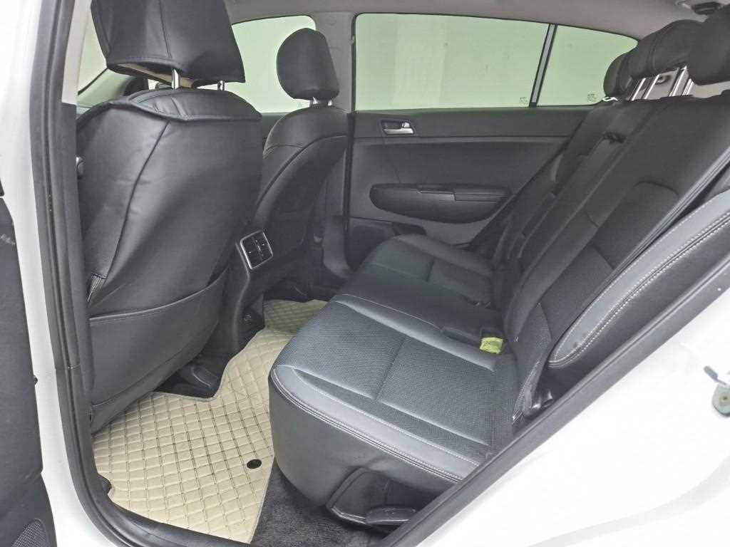 KIA Sportage - Vista 12