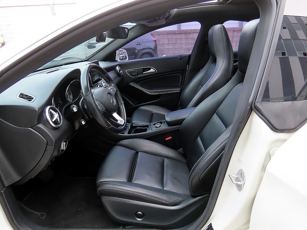 Mercedes Benz CLA Class - Vista 5