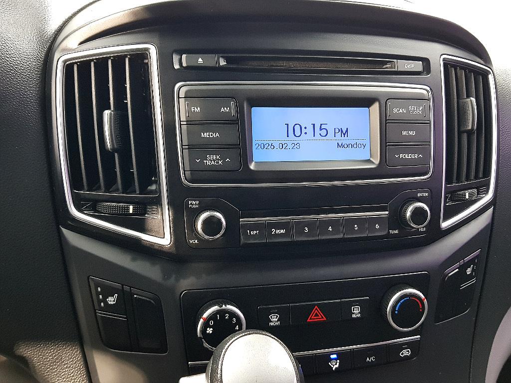 HYUNDAI Starex 2017 Gris - Importación desde Corea - HF Imports Iquique - Foto 13