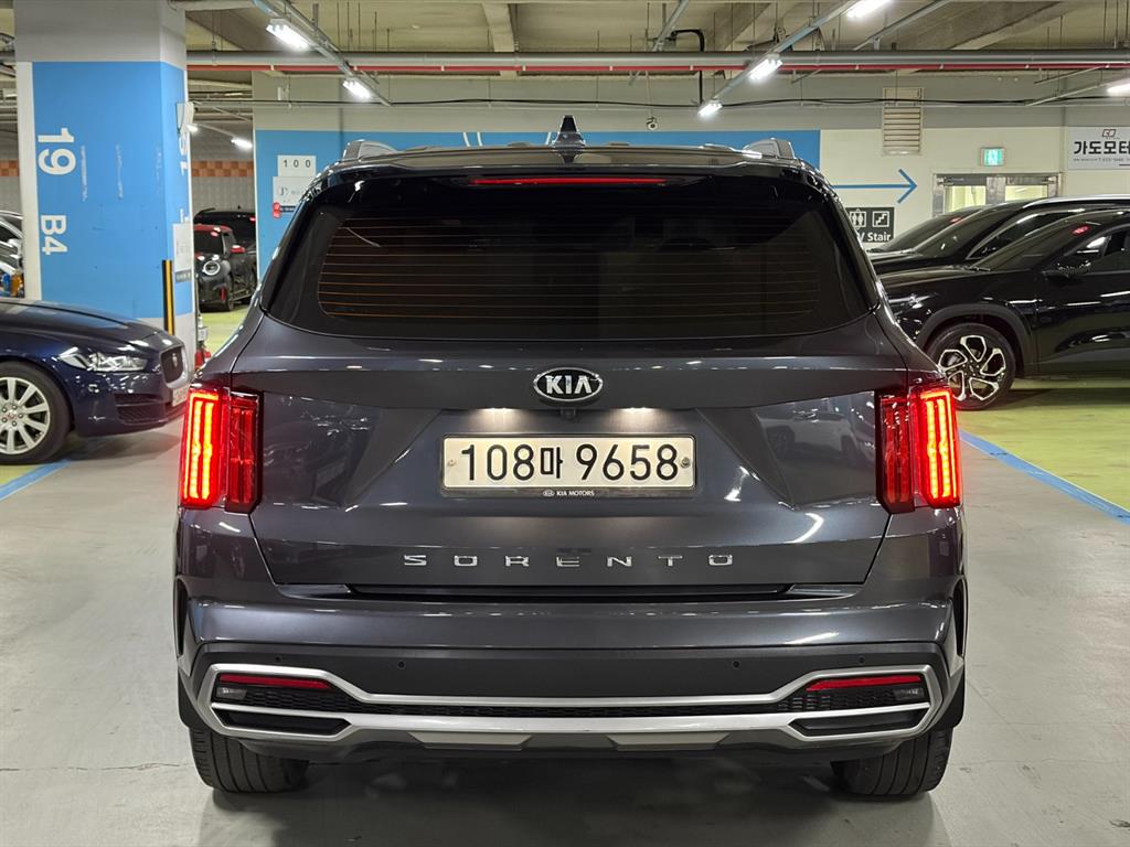 KIA Sorento - Vista 5