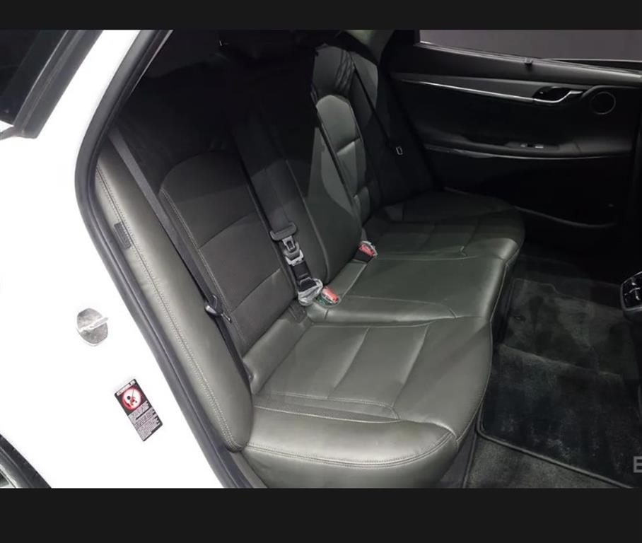 HYUNDAI Grandeur - Vista 6