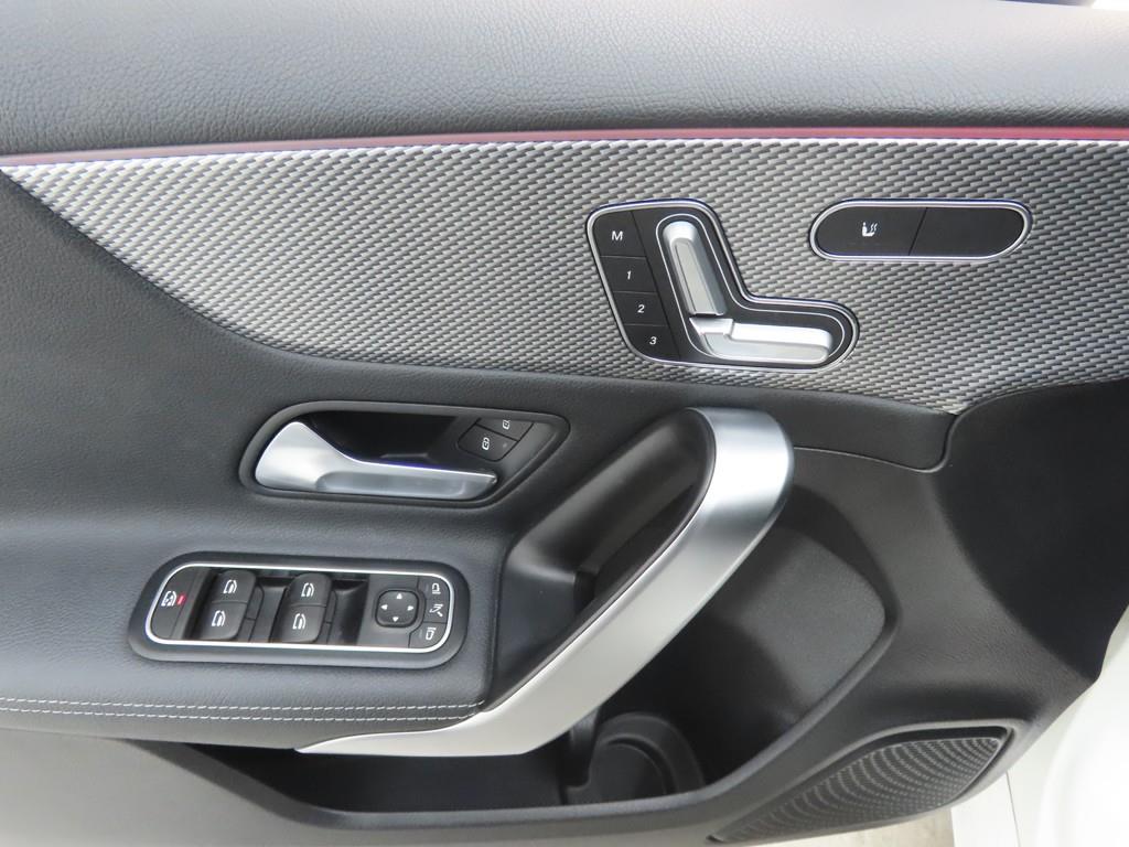 Mercedes Benz A Class - Vista 10