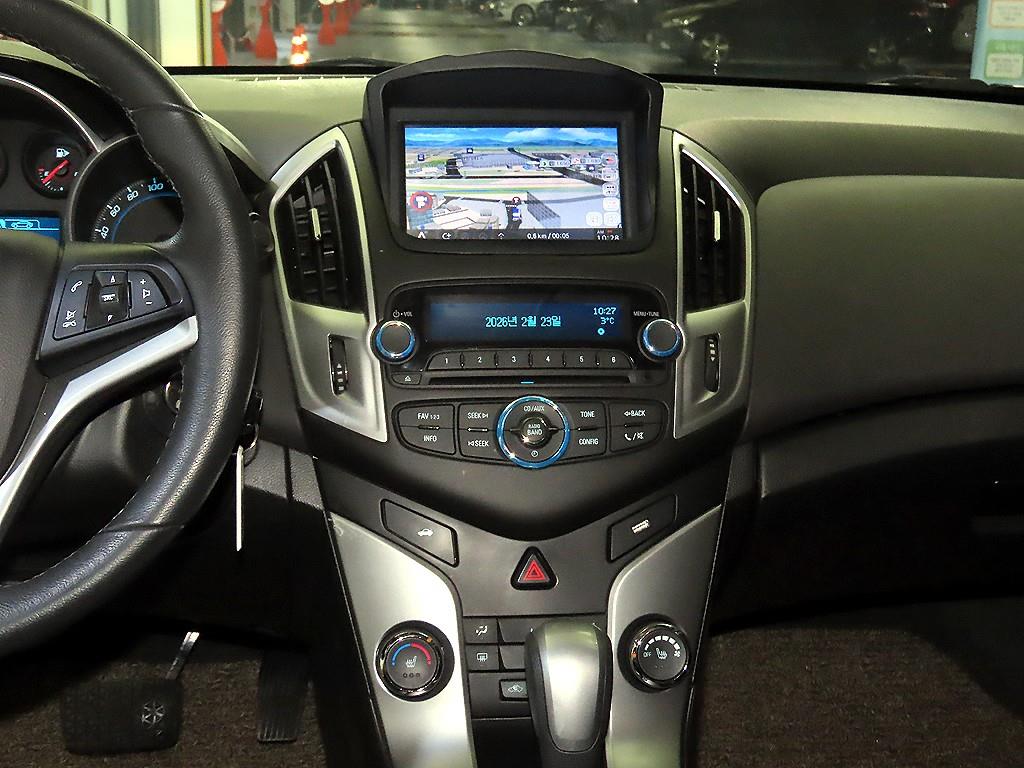 Chevrolet Cruise - Vista 12