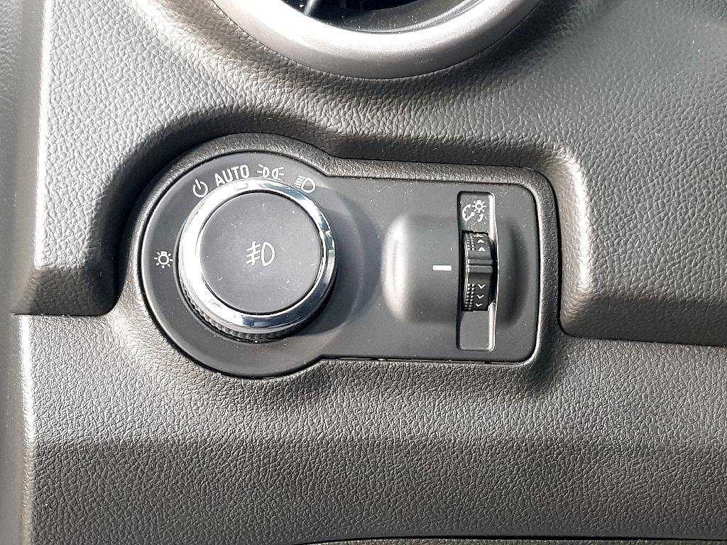 Chevrolet Trax 2015 Blanco - Importación desde Corea - HF Imports Iquique - Foto 13