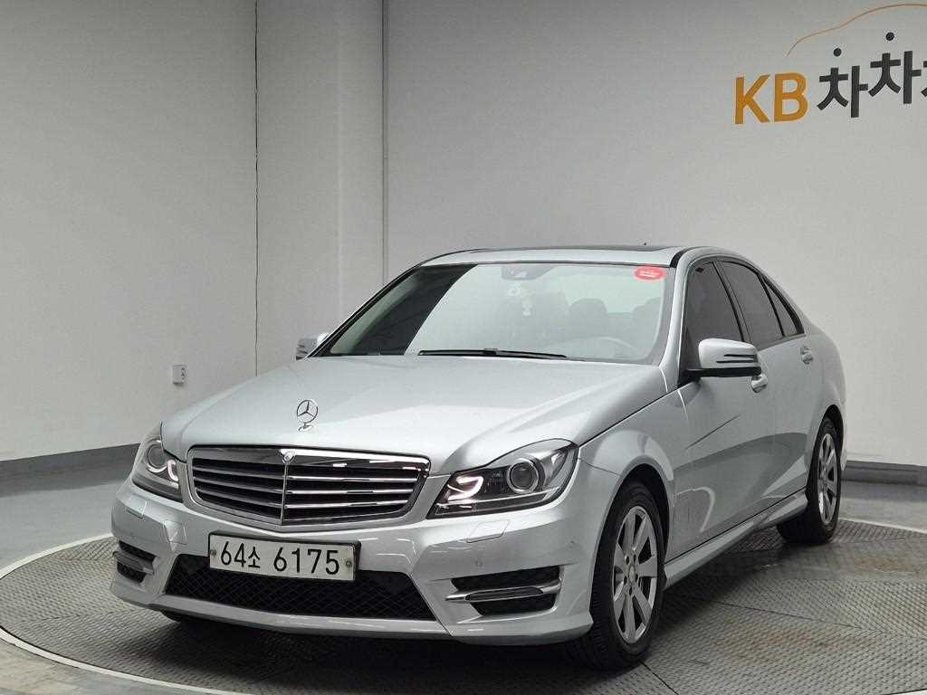 Mercedes Benz C Class 2013 Plateado - Importación desde Corea - HF Imports Iquique - Foto 1