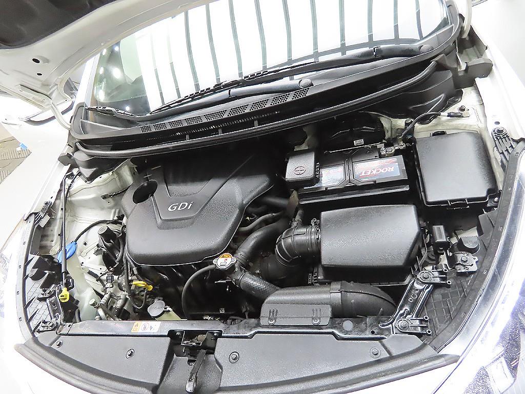 KIA K3 2014 Blanco - Importación desde Corea - HF Imports Iquique - Foto 7