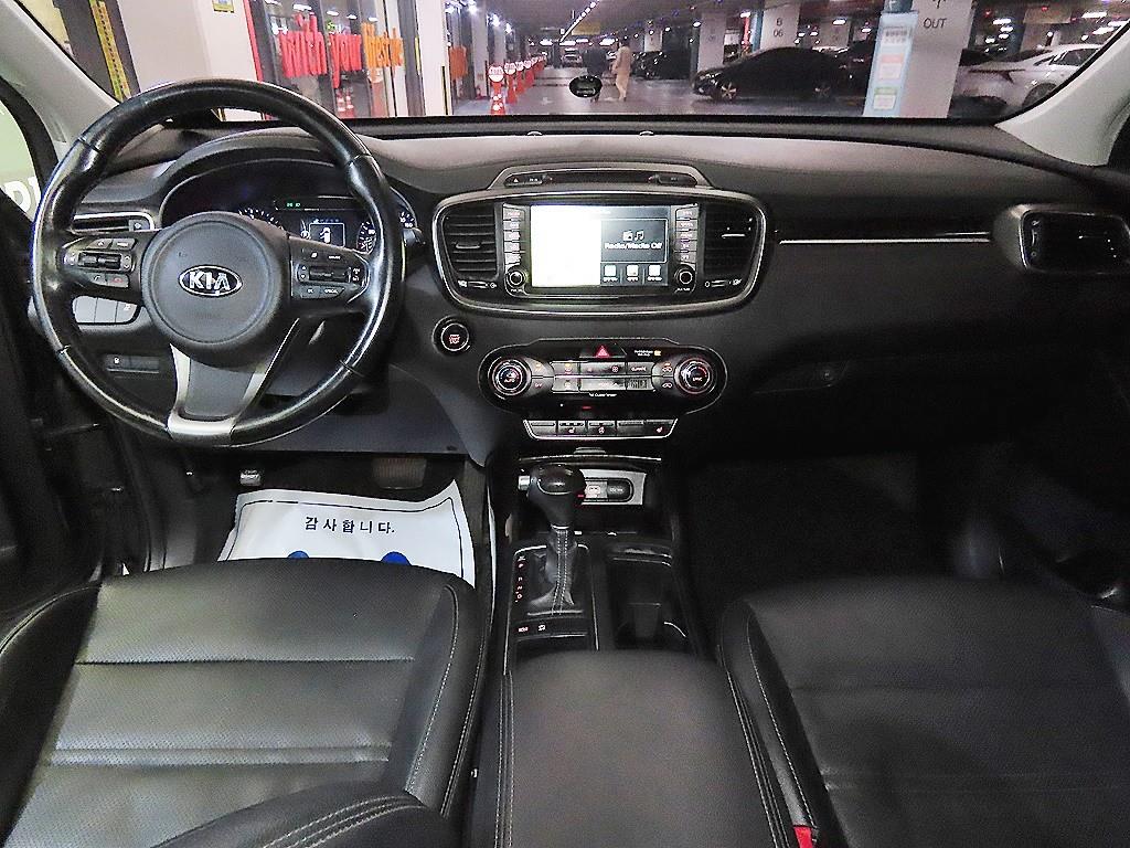 KIA Sorento - Vista 10