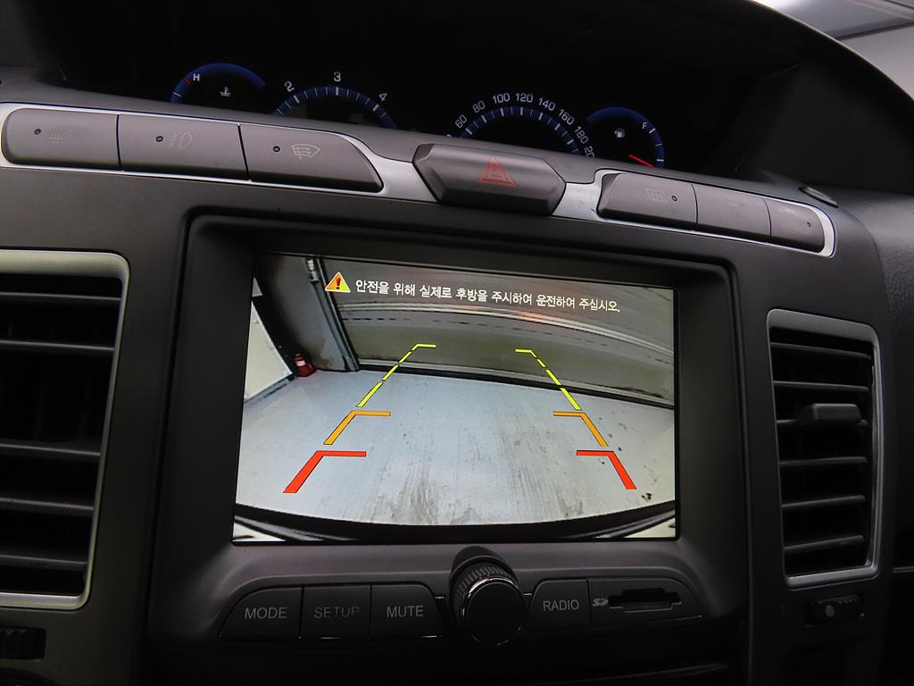 Ssangyong Korando 2016 Morado - Importación desde Corea - HF Imports Iquique - Foto 13