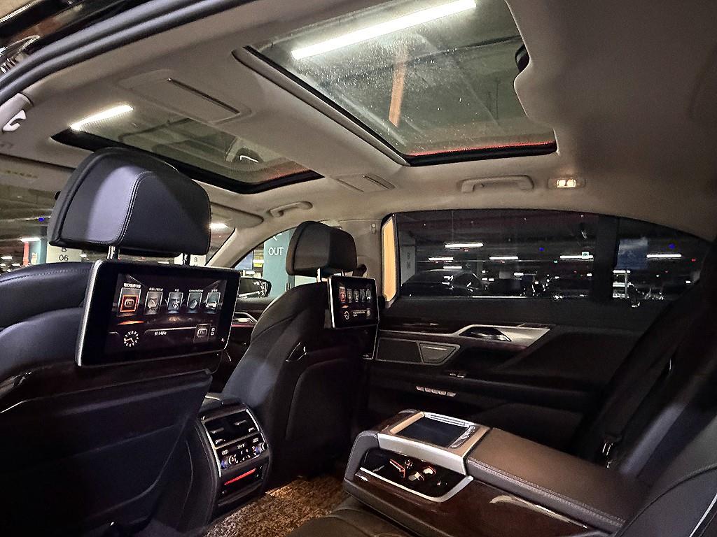 BMW 7 Series 2016 Negro - Importación desde Corea - HF Imports Iquique - Foto 16