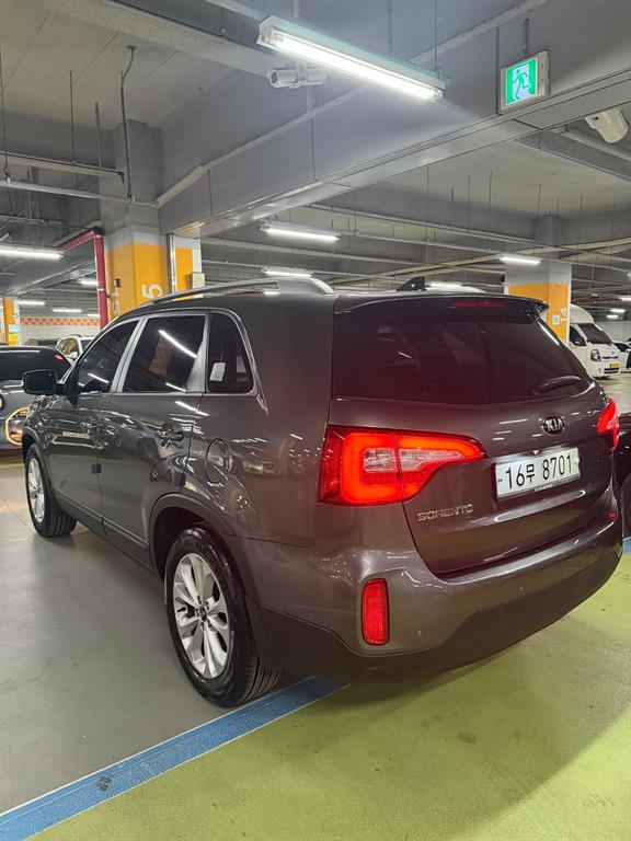 KIA Sorento - Vista 5