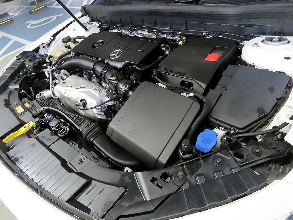 Mercedes Benz GLB Class 2021 Blanco - Importación desde Corea - HF Imports Iquique - Foto 19