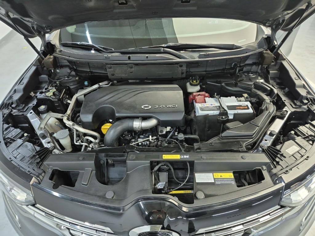 SAMSUNG QM6 - Vista 5