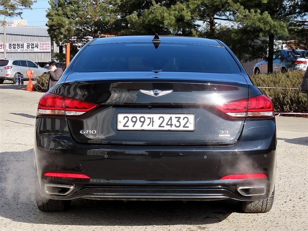 Genesis G80 - Vista 4