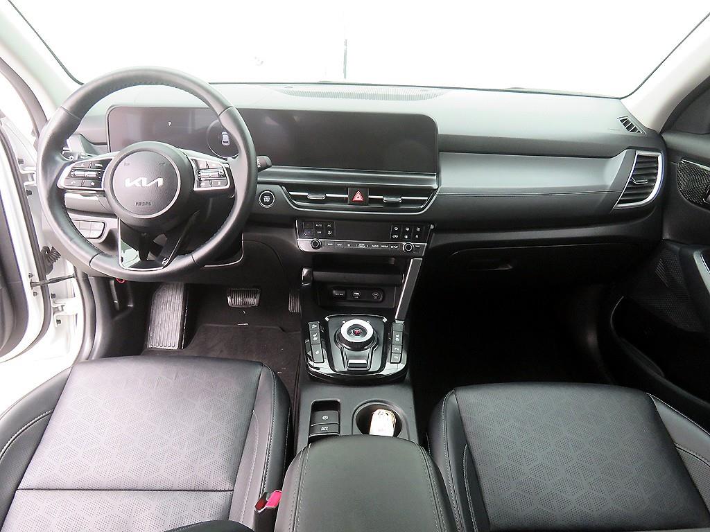 KIA Seltos - Vista 9