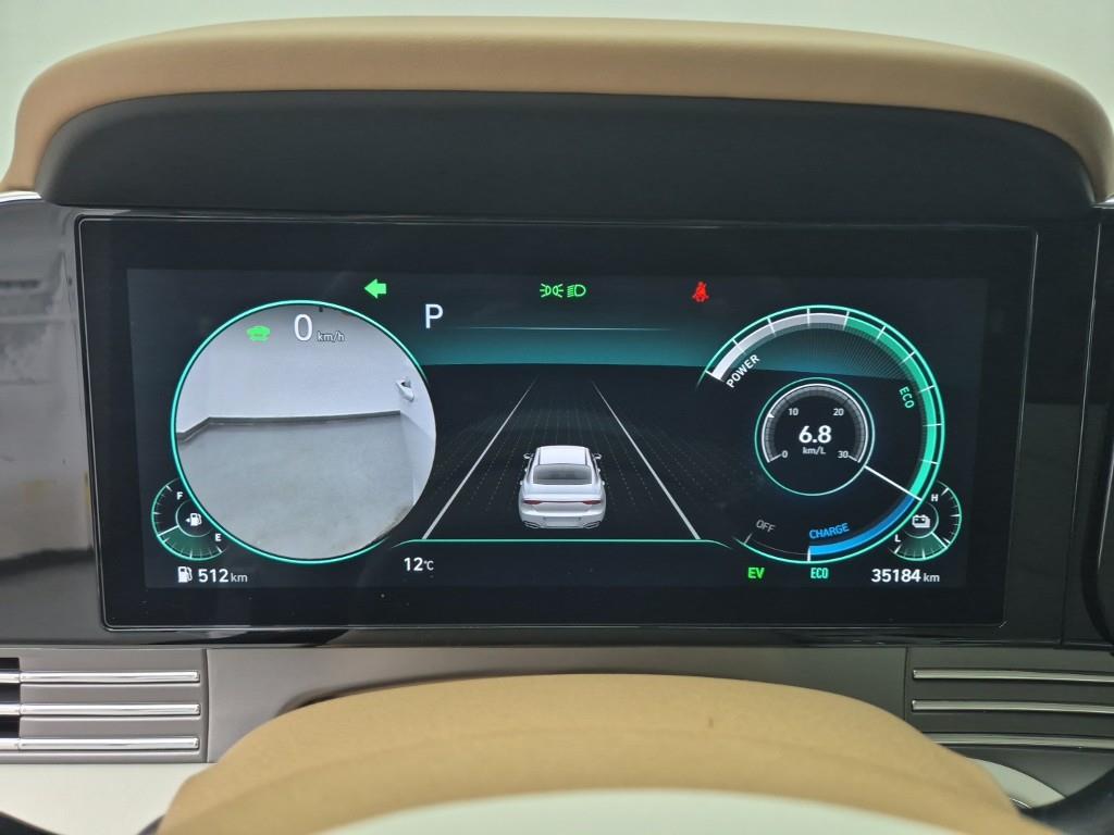 HYUNDAI Grandeur - Vista 7