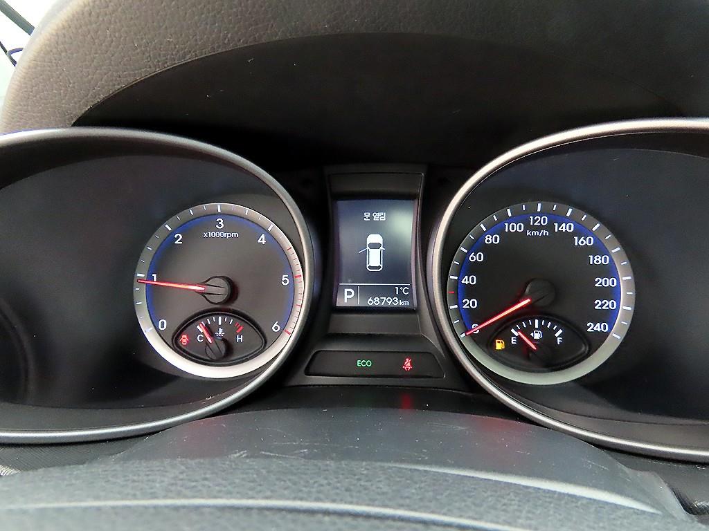 HYUNDAI Santa Fe - Vista 9