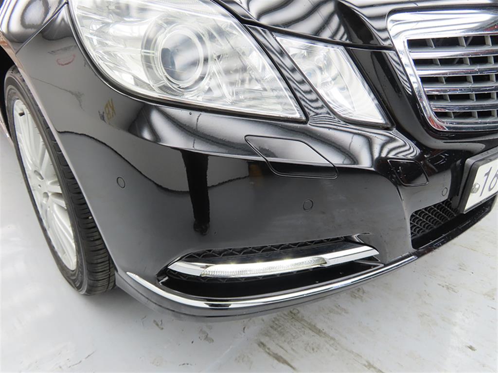 Mercedes Benz E class 2011 Negro - Importación desde Corea - HF Imports Iquique - Foto 17