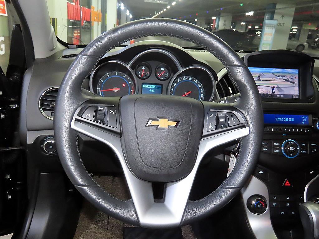 Chevrolet Cruise - Vista 9