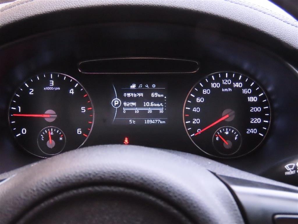 KIA Sorento - Vista 9