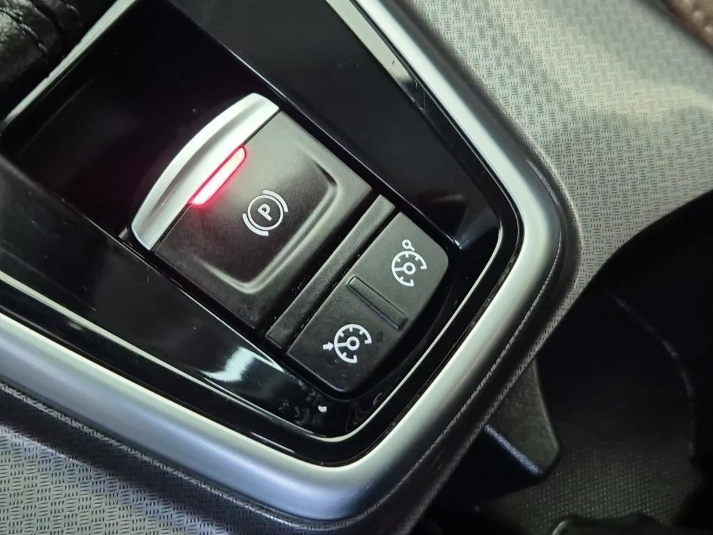 SAMSUNG QM6 2020 Blanco - Importación desde Corea - HF Imports Iquique - Foto 18