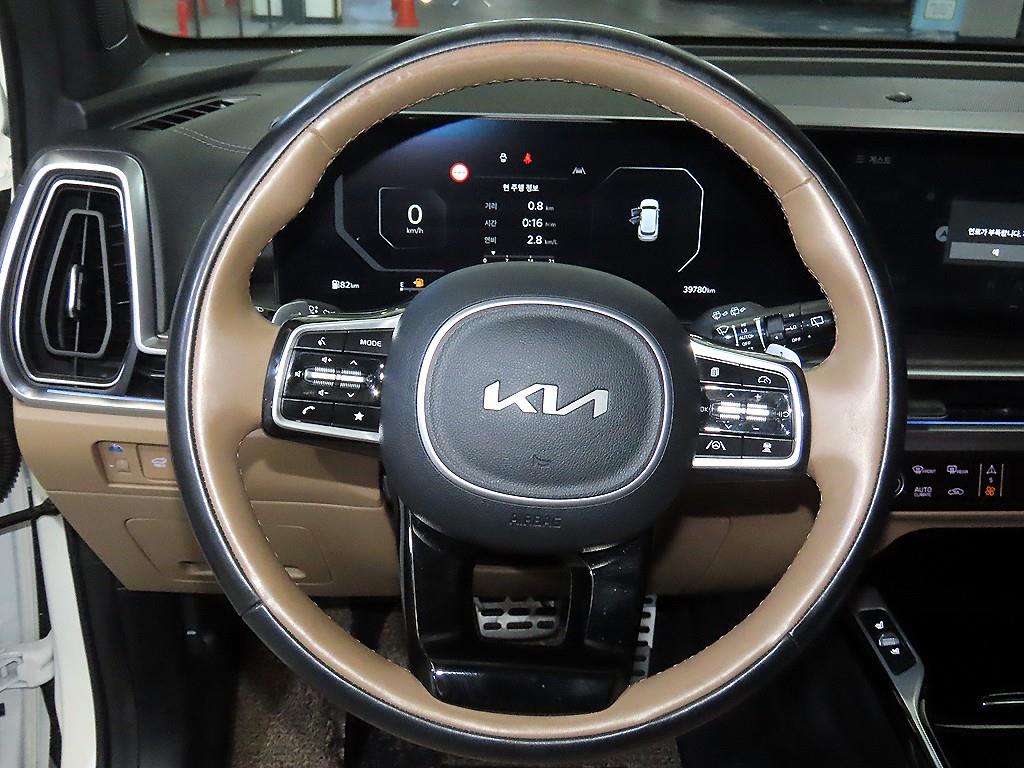 KIA Sorento - Vista 8