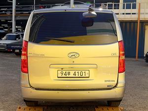 HYUNDAI Starex - Vista 6