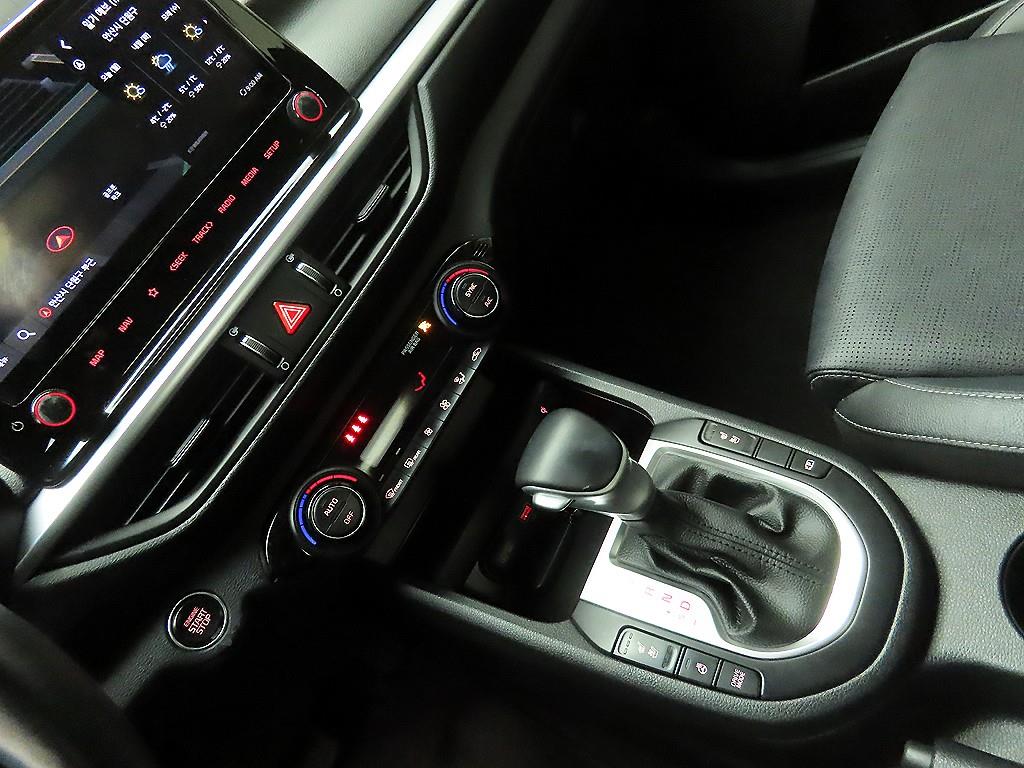 KIA K3 2022 Blanco - Importación desde Corea - HF Imports Iquique - Foto 17