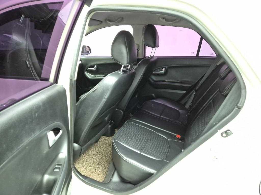 KIA Morning - Vista 12