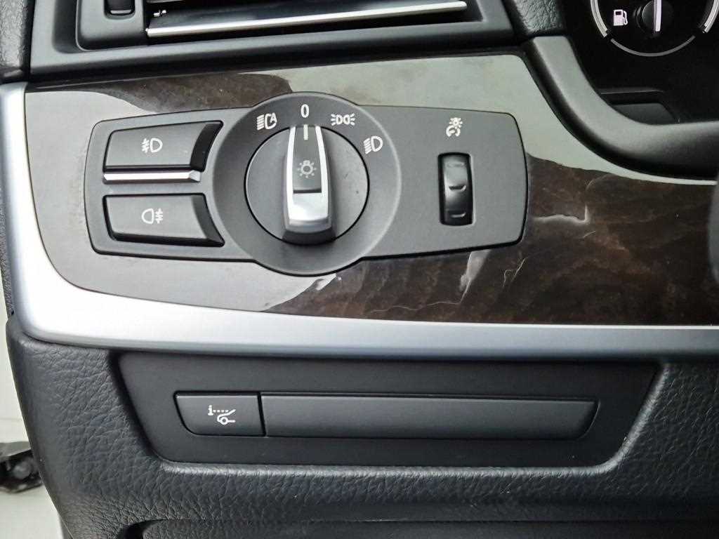 BMW 5 Series 2012 Blanco - Importación desde Corea - HF Imports Iquique - Foto 19