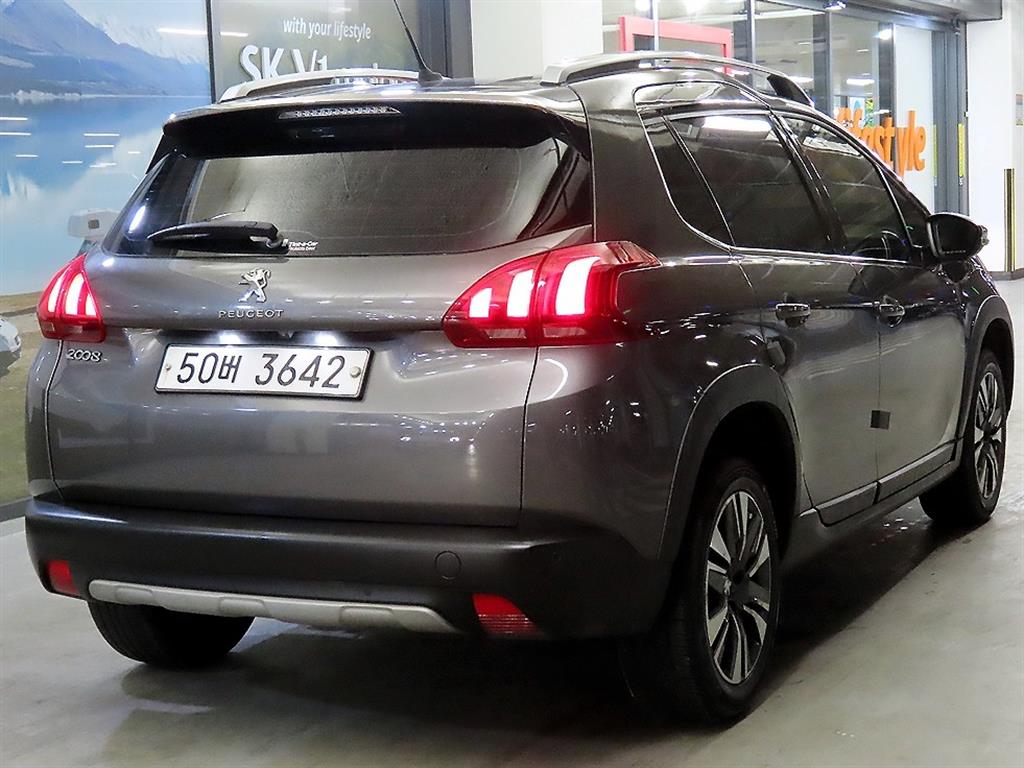 Peugeot 2008 - Vista 4