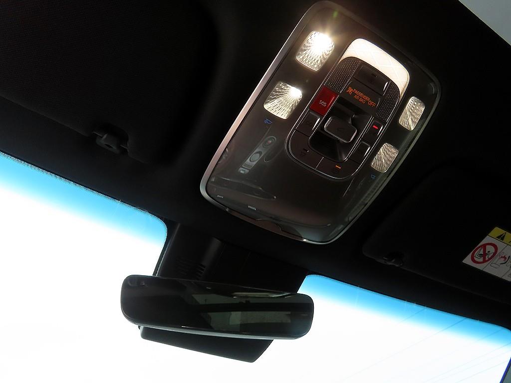 Genesis GV70 2022 Blanco - Importación desde Corea - HF Imports Iquique - Foto 14