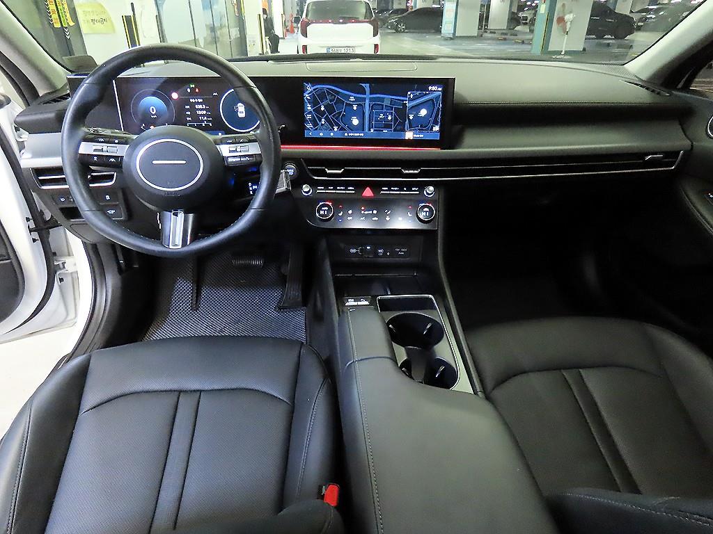 HYUNDAI Sonata - Vista 10