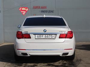 BMW 7 Series - Vista 8