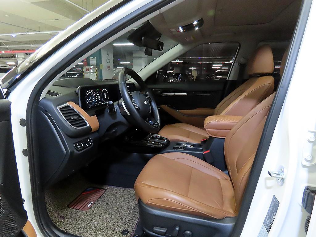 KIA Seltos - Vista 6