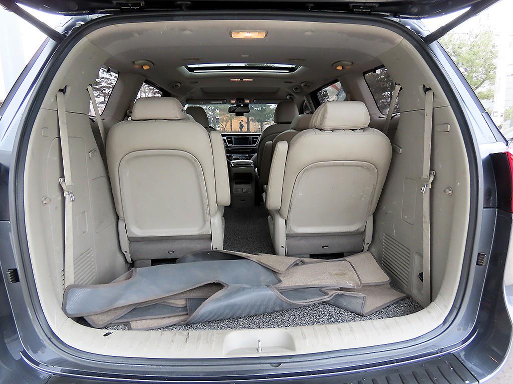 KIA Carnival 2018 Gris - Importación desde Corea - HF Imports Iquique - Foto 16