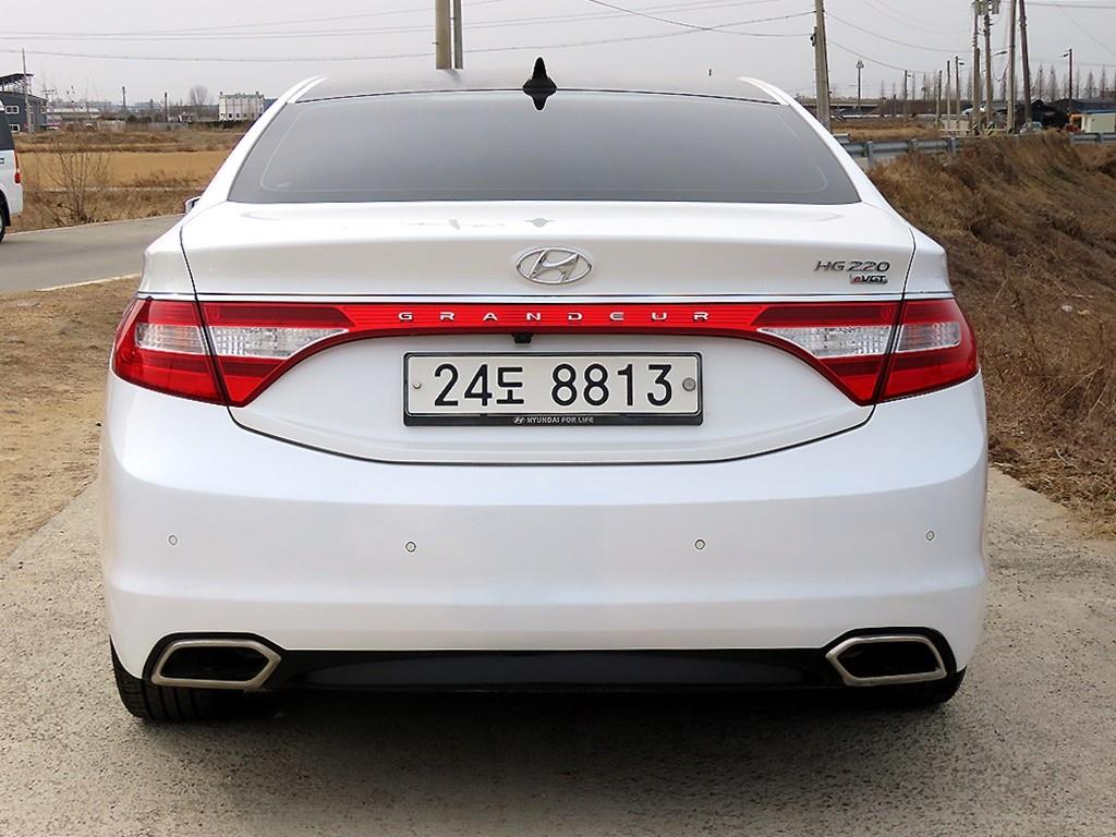 HYUNDAI Grandeur - Vista 4